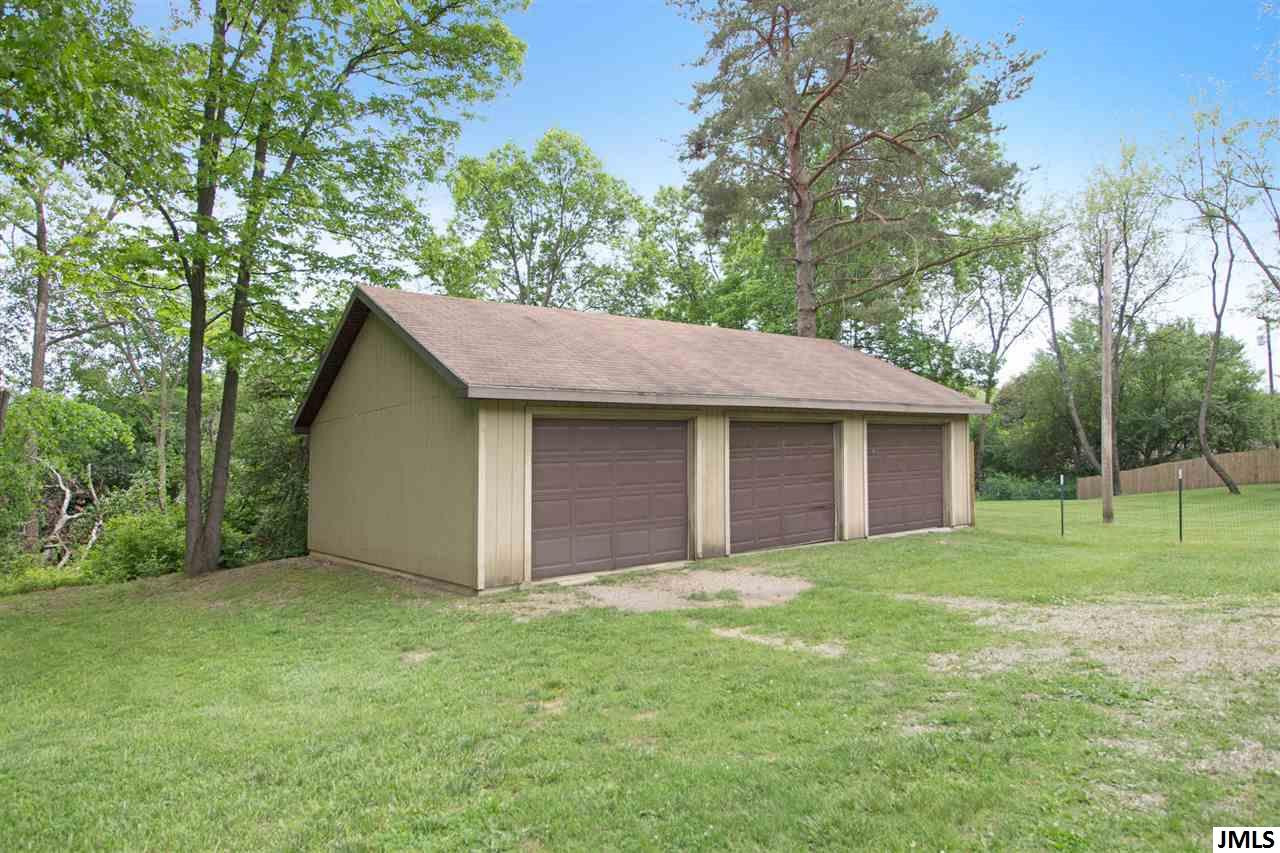 1399 Badgley Road Jackson, MI 49203 - Photo 28 of 33 Photo 28