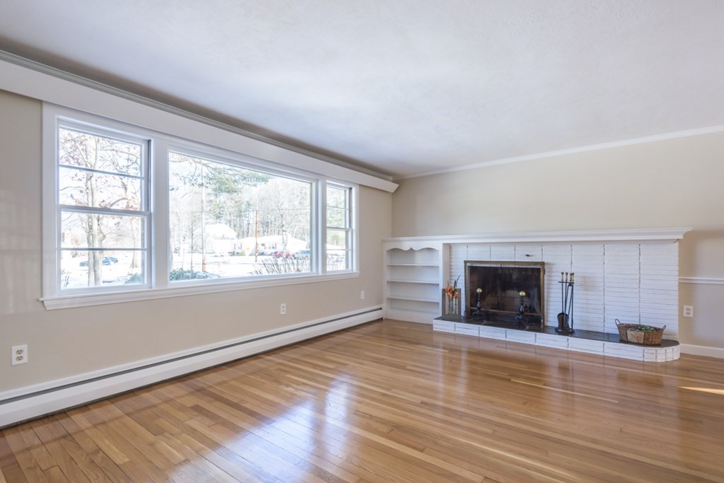 24 Mohegan Road Acton, MA 01720 - Photo 2 of 33 Gallery Image 2