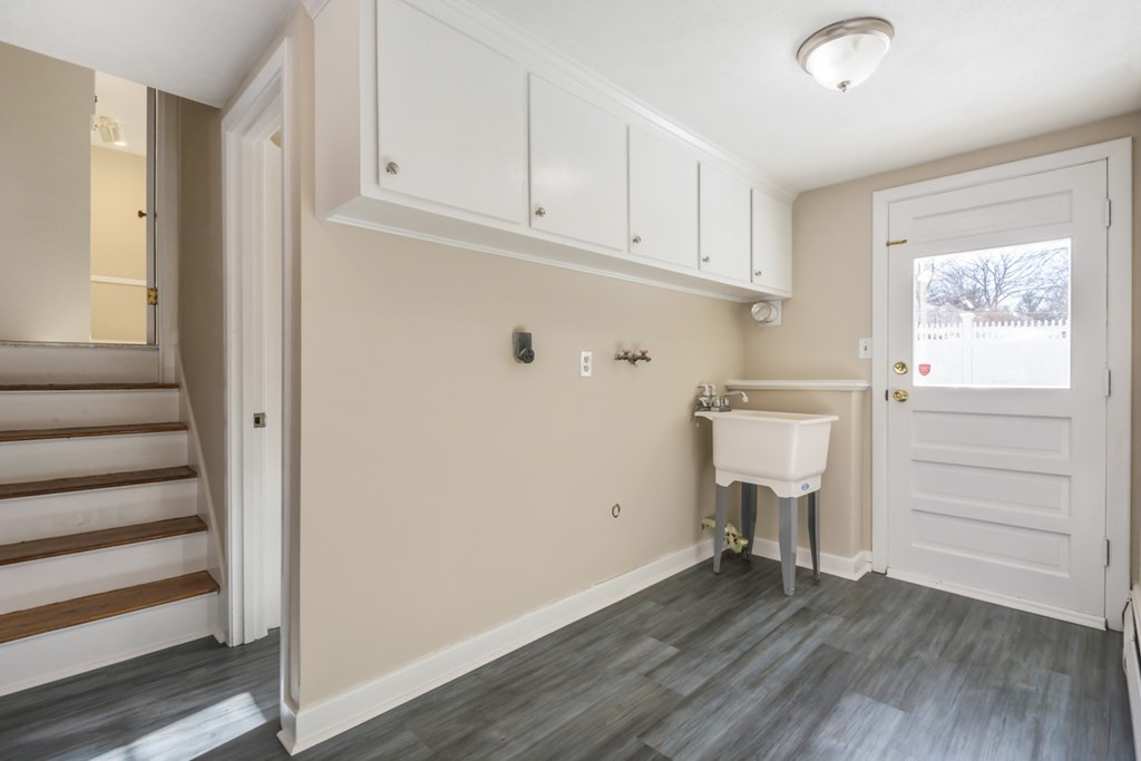24 Mohegan Road Acton, MA 01720 - Photo 26 of 33 Gallery Image 26