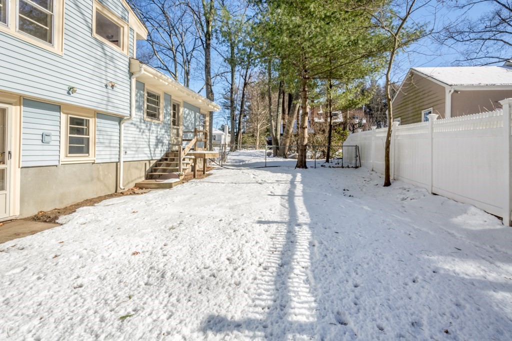 24 Mohegan Road Acton, MA 01720 - Photo 30 of 33 Gallery Image 30