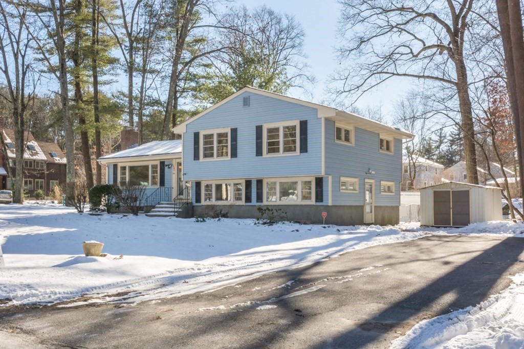 24 Mohegan Road Acton, MA 01720 - Photo 32 of 33 Gallery Image 32