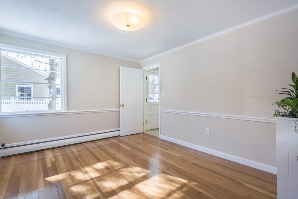 24 Mohegan Road Acton, MA 01720 - Photo 7 of 33 Gallery Image 7