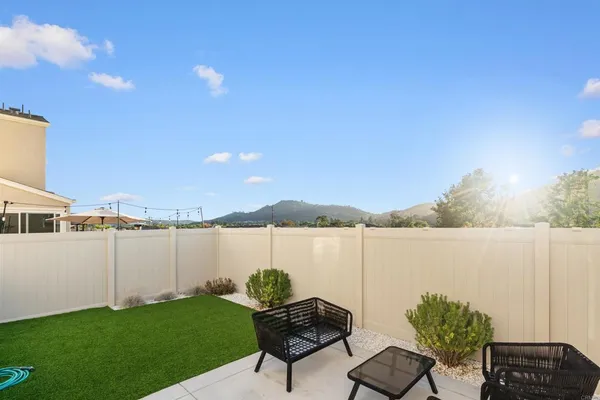 $675,000 | 35190 Blossom Place, Fallbrook, CA 92028