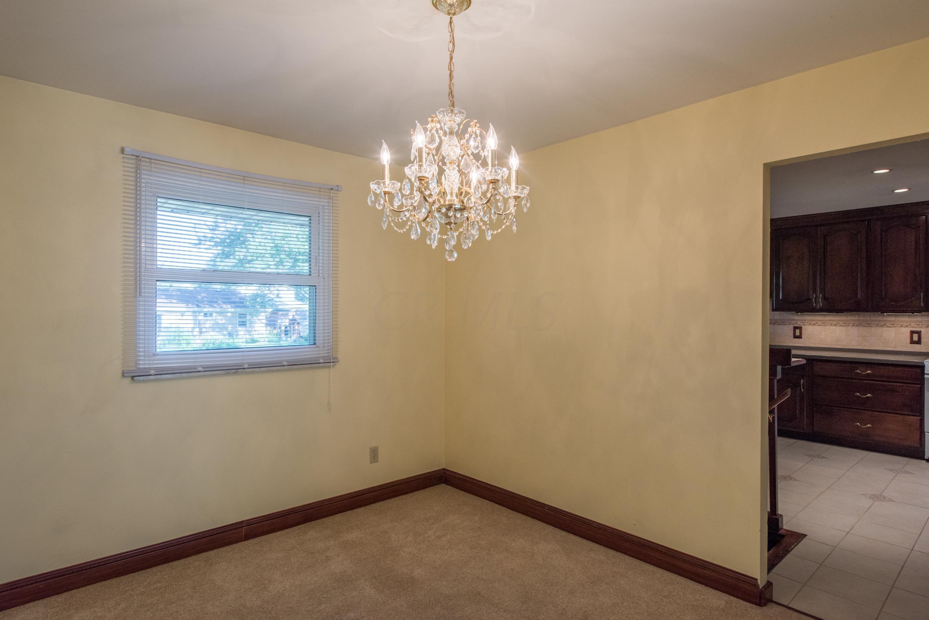 4839 Bourke Road Columbus, OH 43229 - Photo 16 of 55 Gallery Image 16