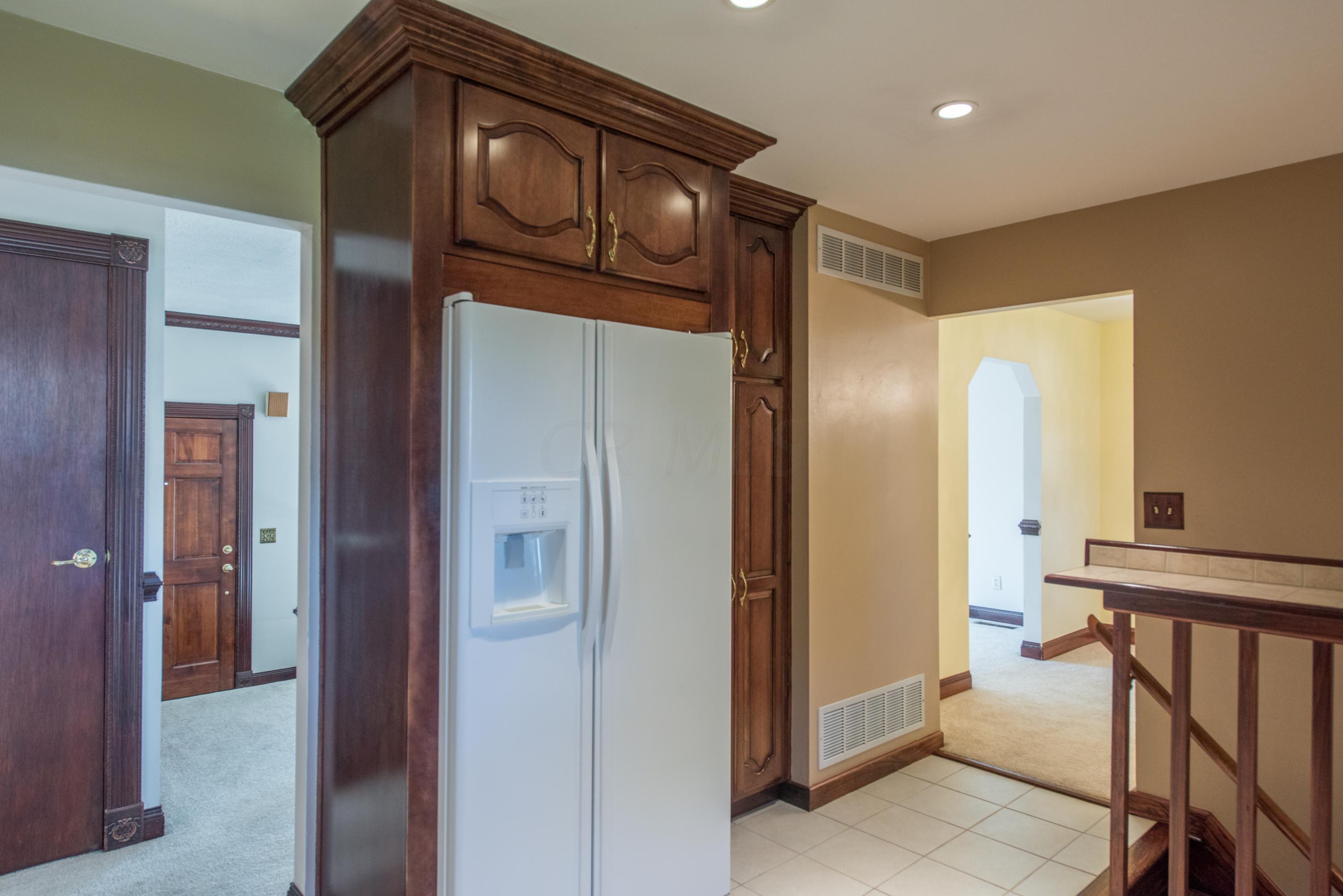 4839 Bourke Road Columbus, OH 43229 - Photo 20 of 55 Gallery Image 20