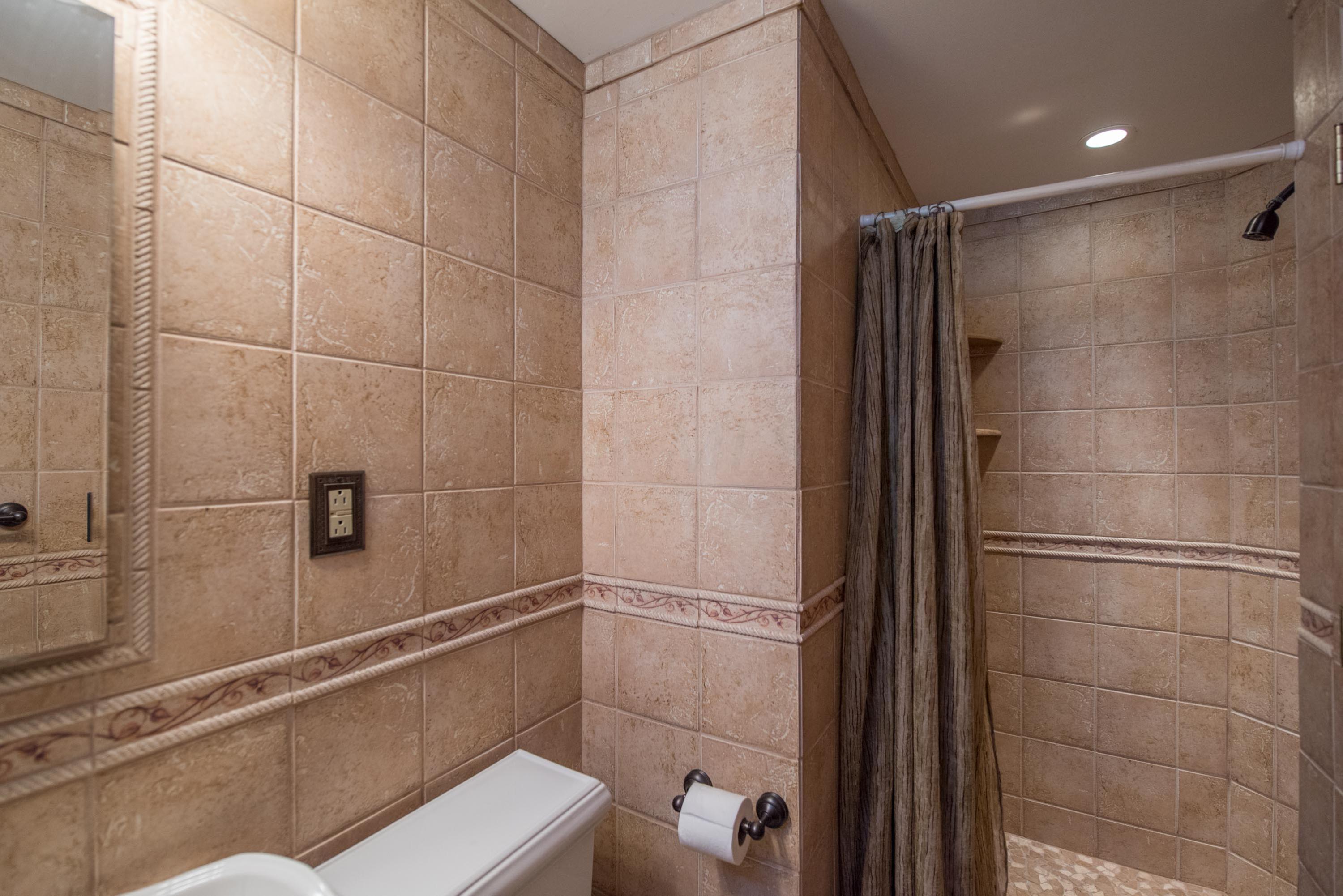 4839 Bourke Road Columbus, OH 43229 - Photo 8 of 55 Gallery Image 8