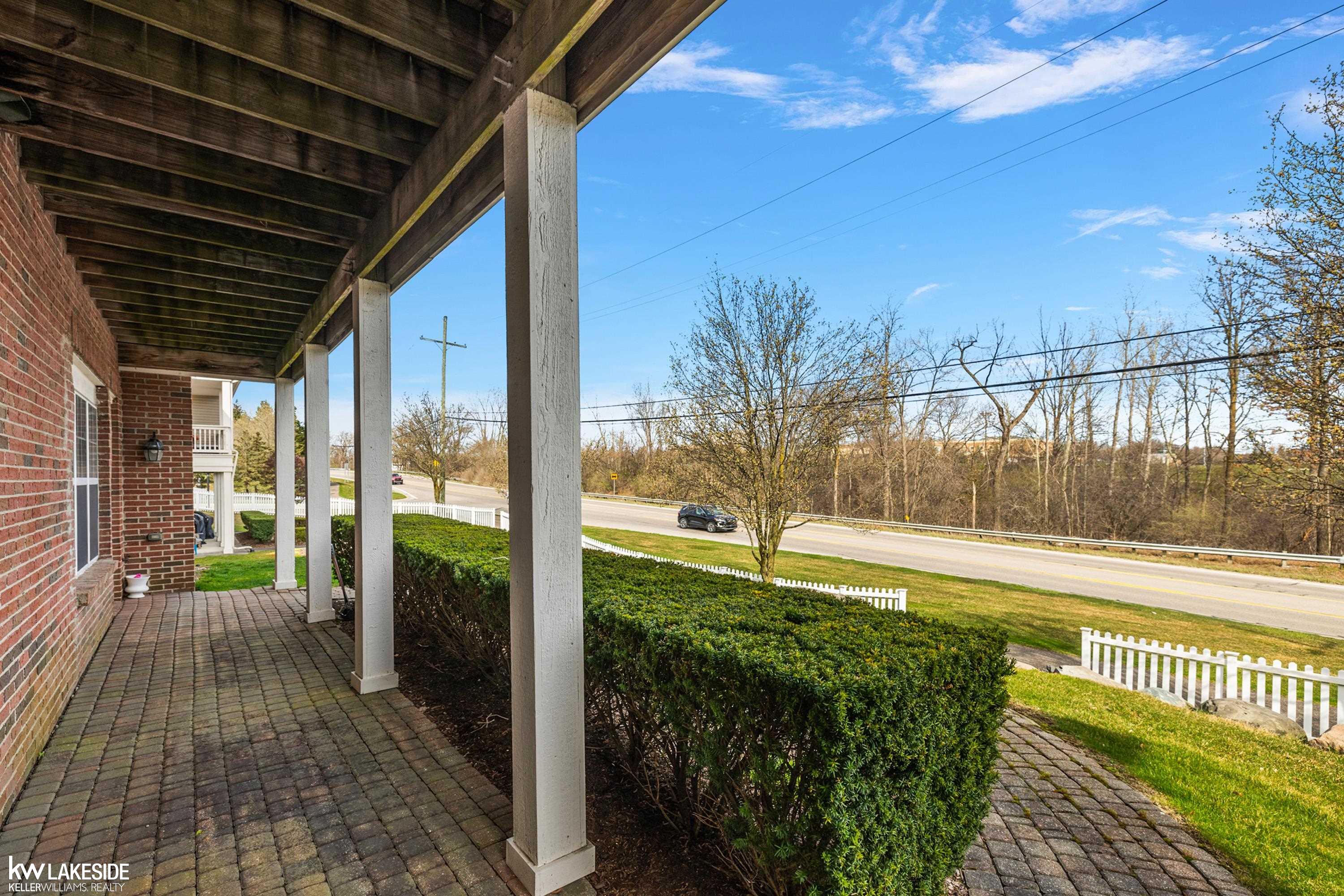 747 East Bluff Court Rochester Hills, MI 48306 - Photo 66 of 79