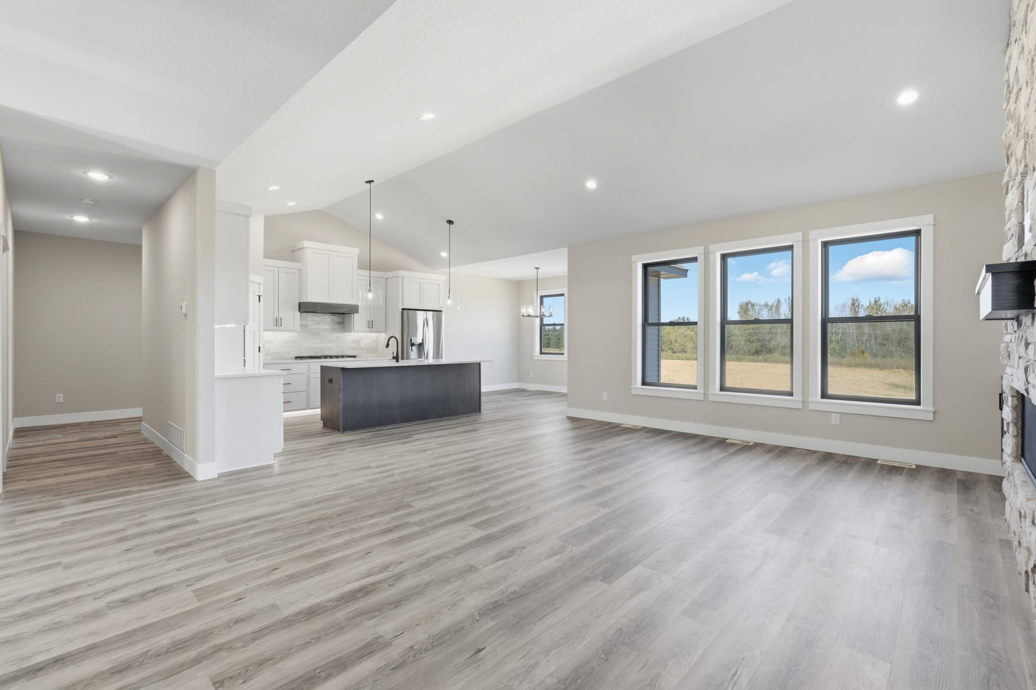 296 Valley Estates Hudson, WI 54016 - Photo 11 of 32