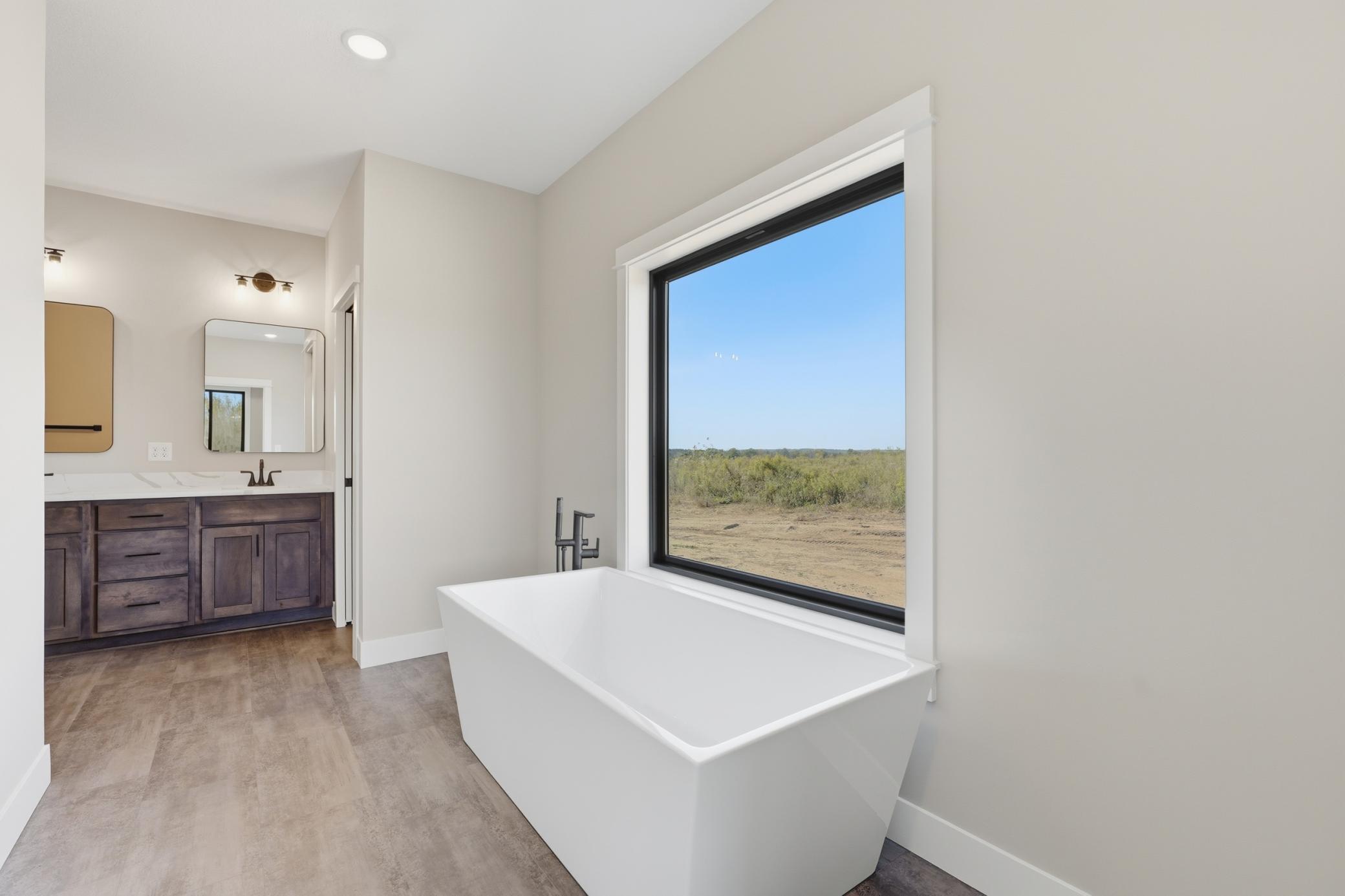 296 Valley Estates Hudson, WI 54016 - Photo 19 of 32