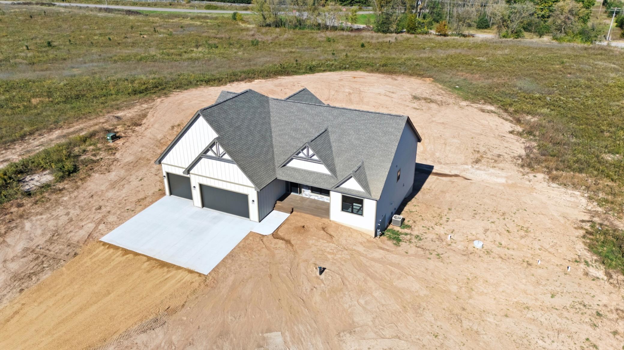 296 Valley Estates Hudson, WI 54016 - Photo 2 of 32