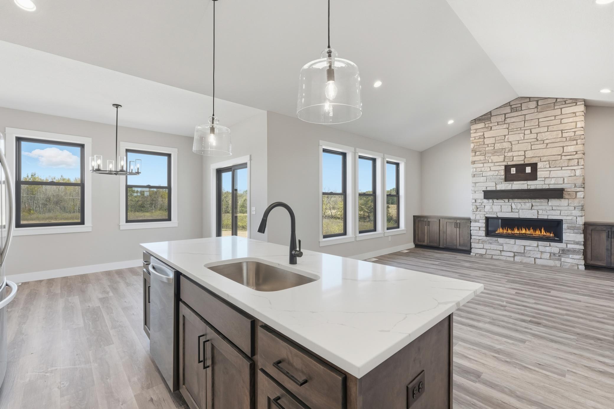 296 Valley Estates Hudson, WI 54016 - Photo 6 of 32