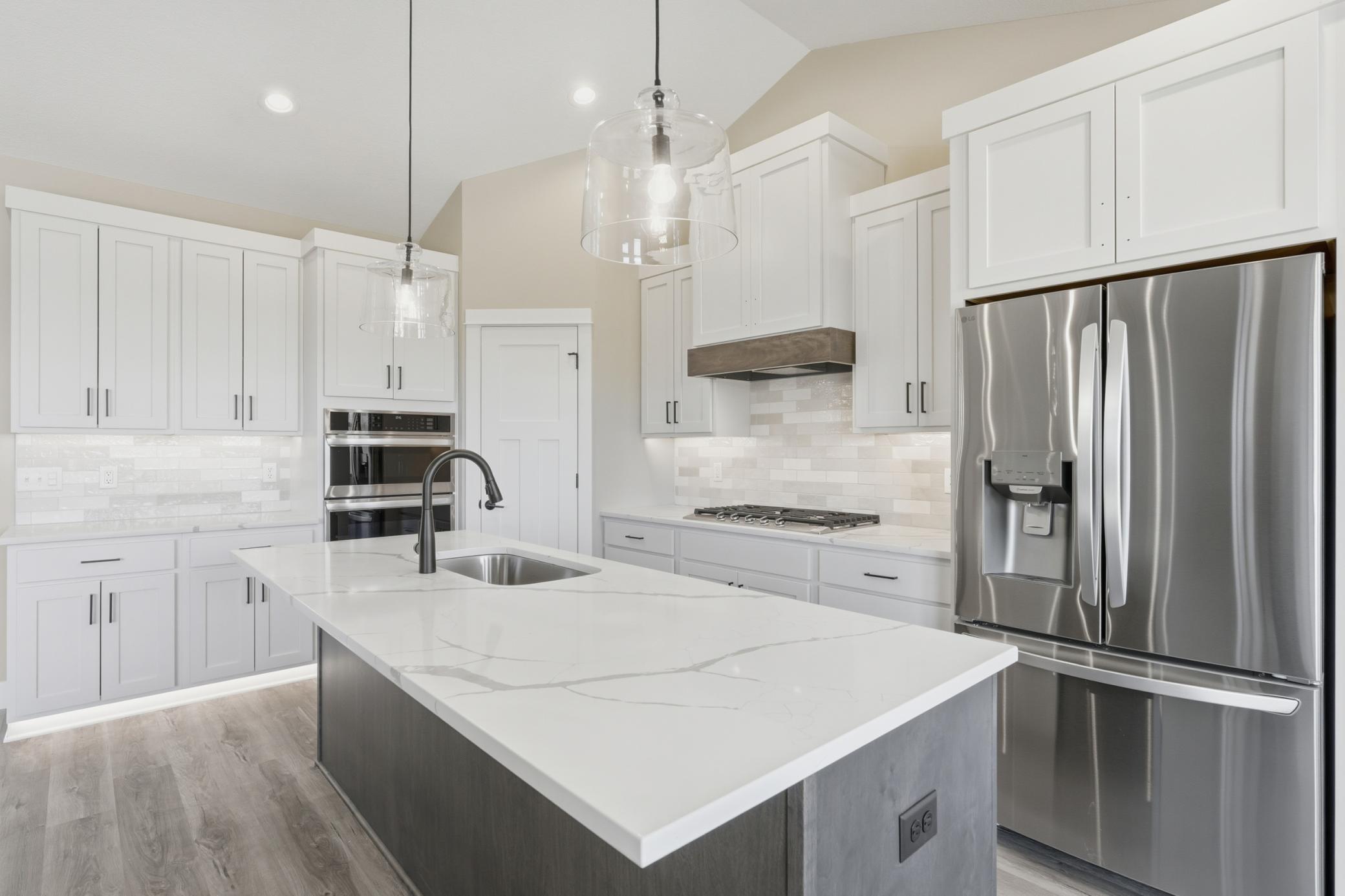 296 Valley Estates Hudson, WI 54016 - Photo 7 of 32