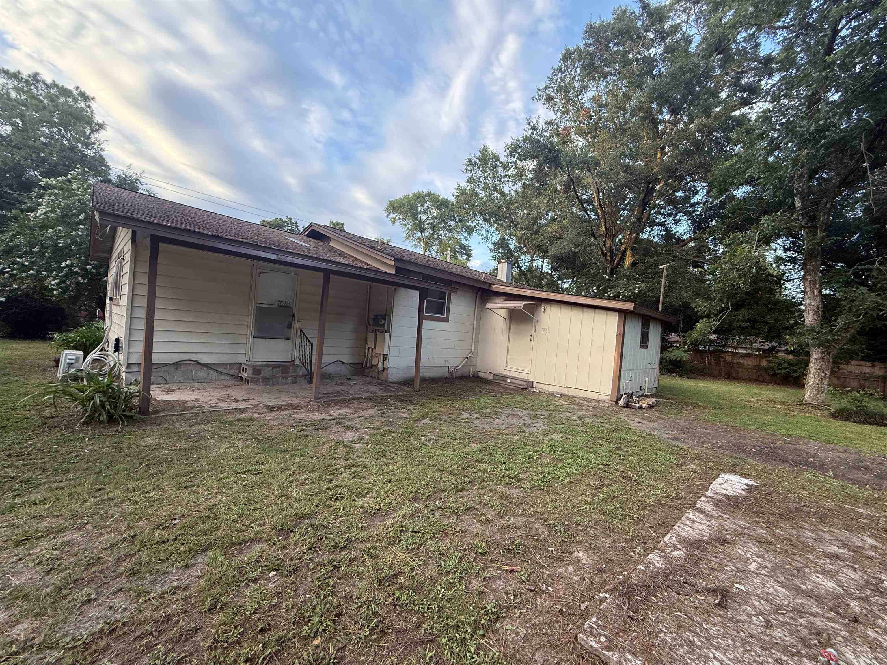703 Westway Road, Unit B Tallahassee, FL 32305 - Photo 3 of 10