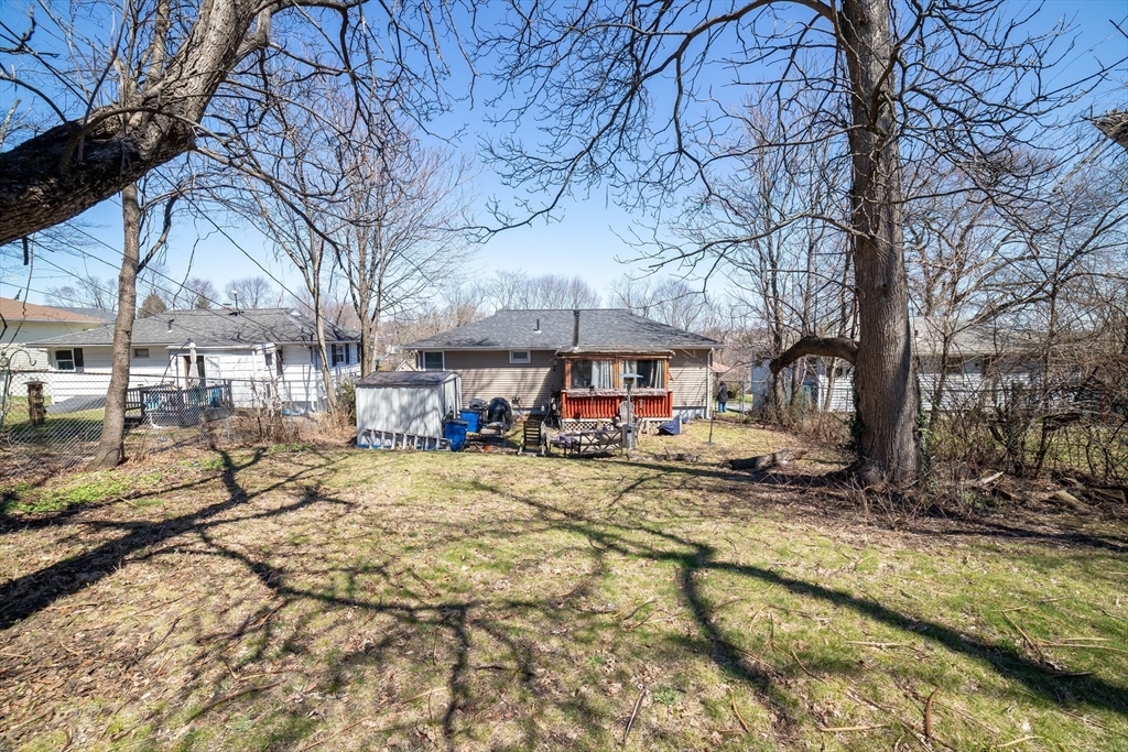 20 Kenberma Road Worcester, MA 01604 - Photo 15 of 16