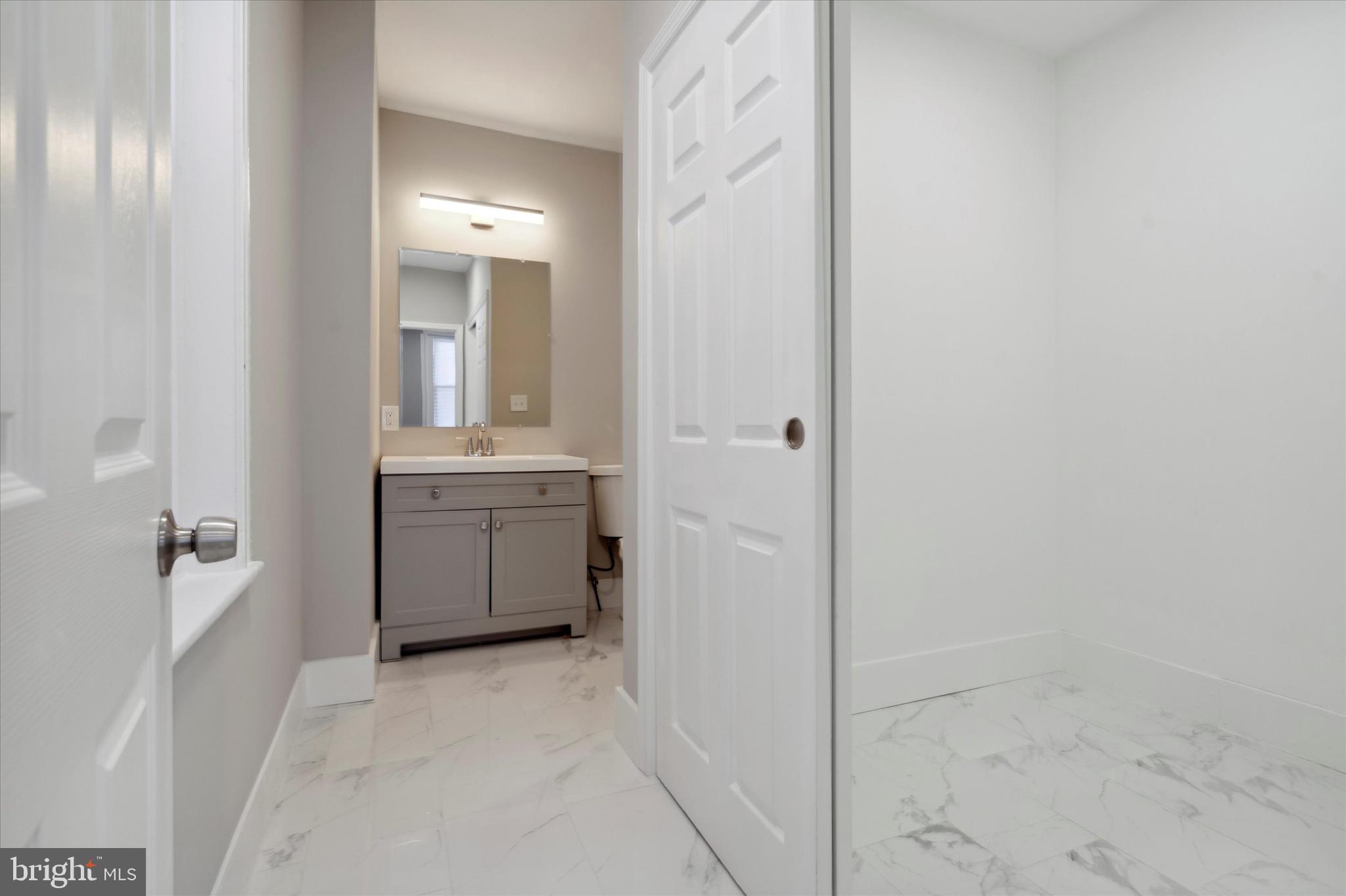 1218 Wagner Avenue Philadelphia, PA 19141 - Photo 15 of 24