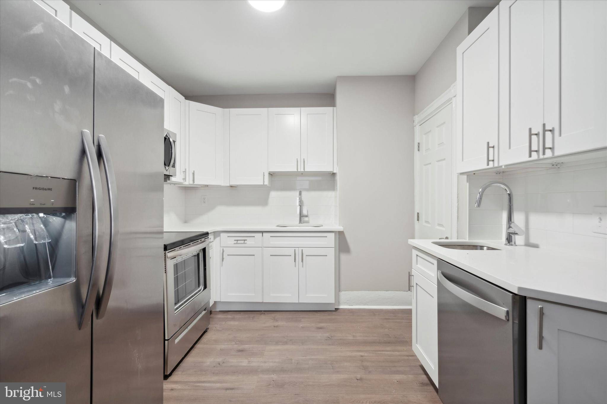 1218 Wagner Avenue Philadelphia, PA 19141 - Photo 6 of 24