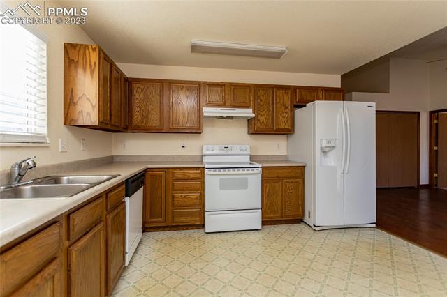 4731 Brant Road Colorado Springs, CO 80911 - Photo 12 of 31