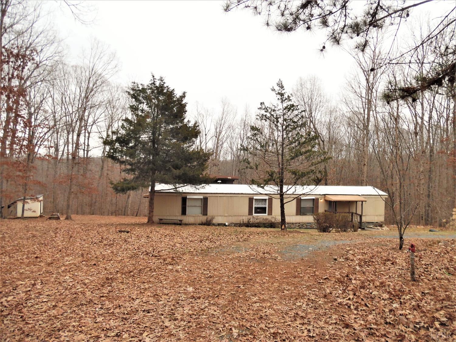 311 Stallion Road Amherst, VA 24521 - Photo 3 of 29 Gallery Image 3