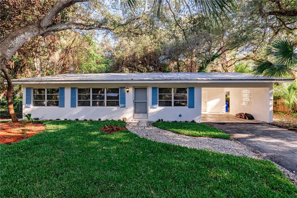 411 Holly Road Vero Beach, FL 32963 - Photo 1 of 16 Gallery Image 1
