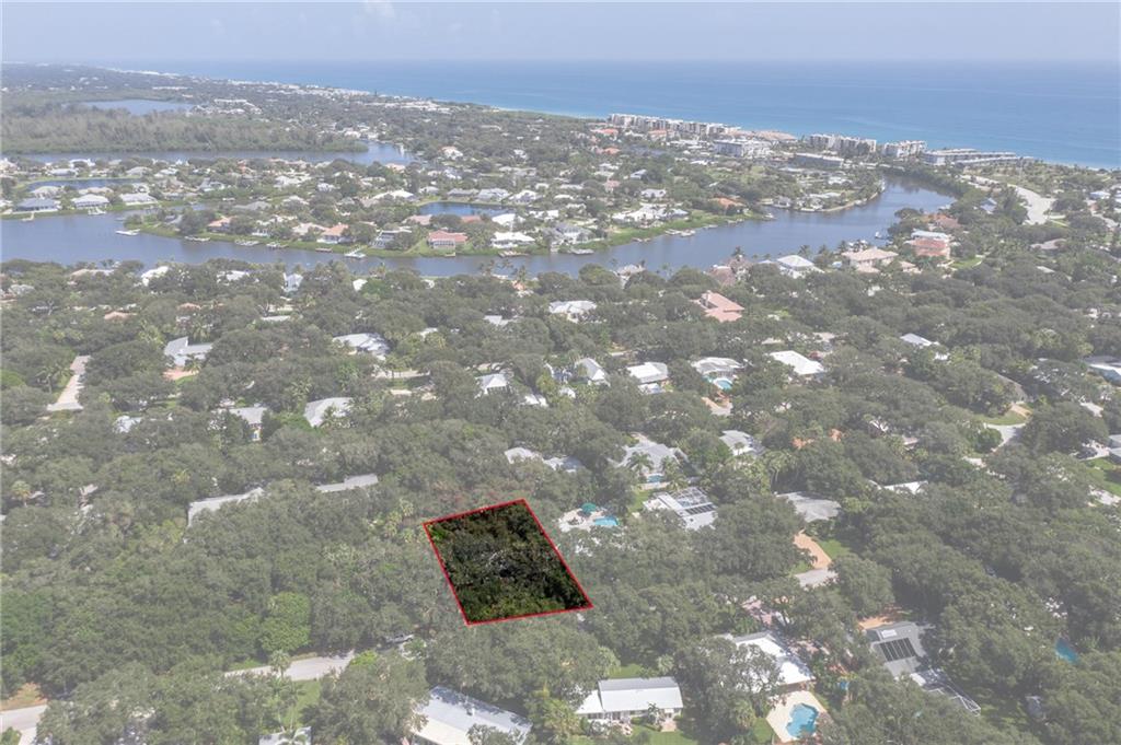 411 Holly Road Vero Beach, FL 32963 - Photo 2 of 16 Gallery Image 2