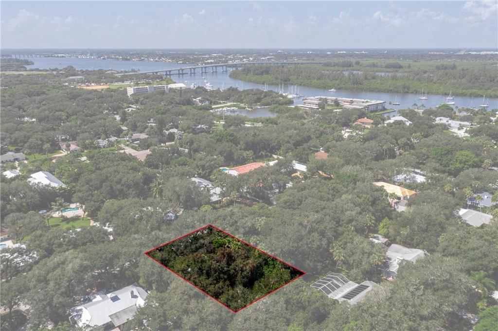 411 Holly Road Vero Beach, FL 32963 - Photo 15 of 16 Gallery Image 15