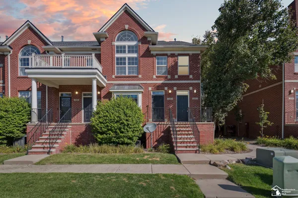 $359,500 | 3237 Newbury Place, Troy, MI 48084