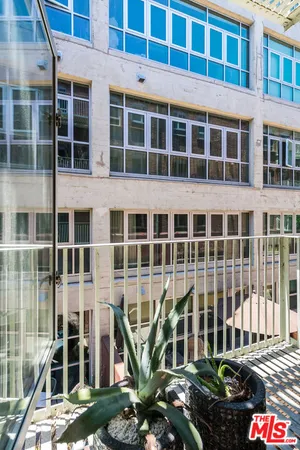 $719,000 | 527 Molino Street, Unit 206, Los Angeles, CA 90013