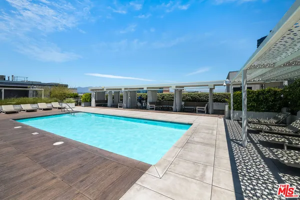 $719,000 | 527 Molino Street, Unit 206, Los Angeles, CA 90013