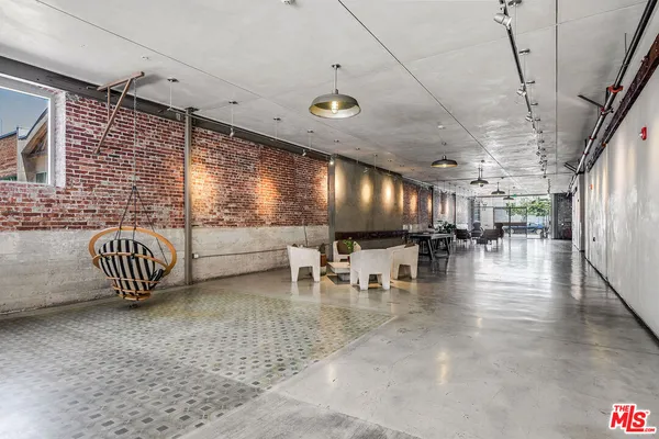 $719,000 | 527 Molino Street, Unit 206, Los Angeles, CA 90013