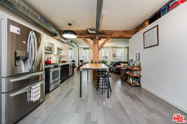 $719,000 | 527 Molino Street, Unit 206, Los Angeles, CA 90013