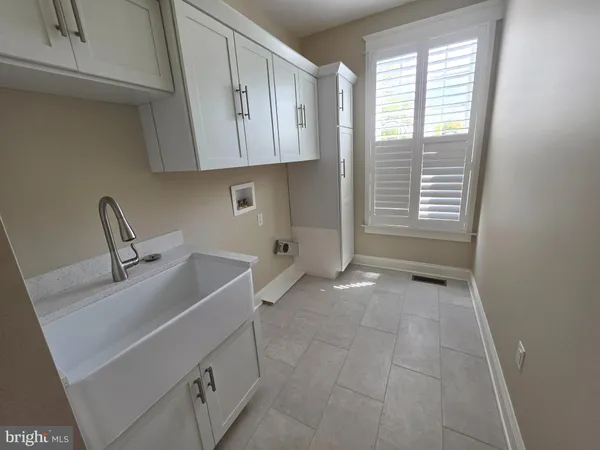 $2,950 | 94 Wolf Creek Circle, Dover, DE 19901