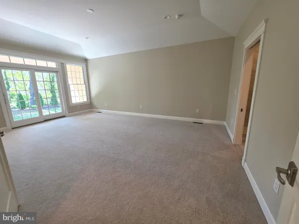 $2,950 | 94 Wolf Creek Circle, Dover, DE 19901