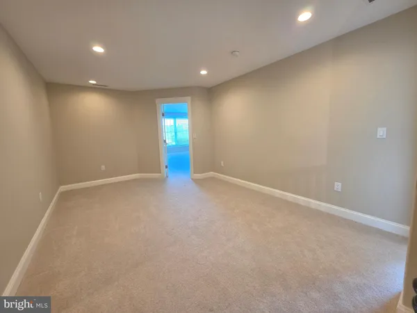 $2,950 | 94 Wolf Creek Circle, Dover, DE 19901