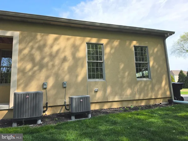 $2,950 | 94 Wolf Creek Circle, Dover, DE 19901