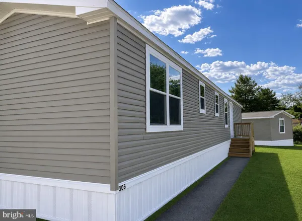 $119,987 | 306 Hampshire Avenue, Reading, PA 19606