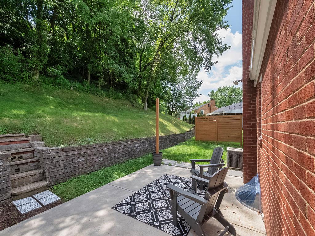 1312 Main Street Bridgeville, PA 15017 - Photo 3 of 23