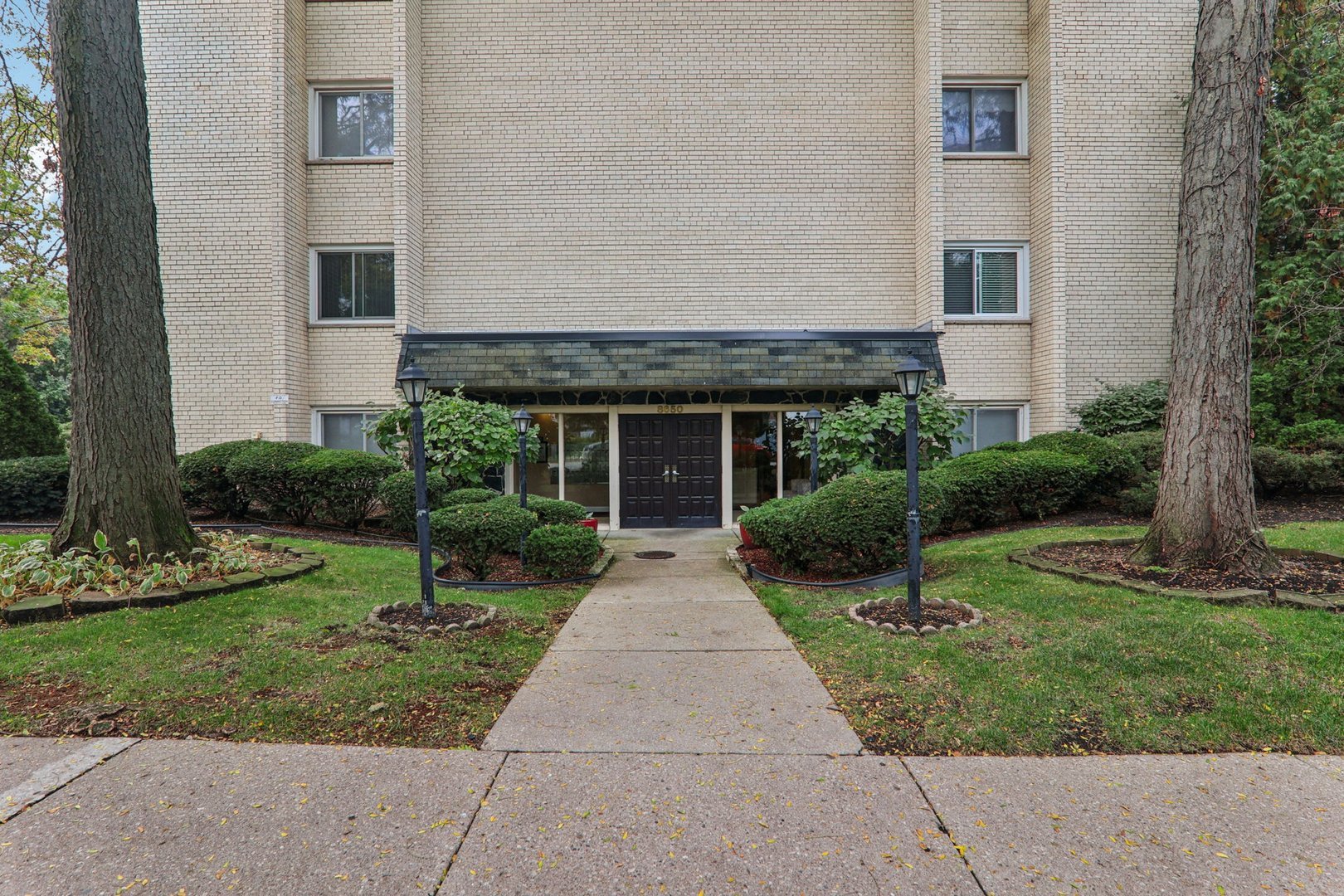 8650 Ferris Avenue, Unit 203 Morton Grove, IL 60053 - Photo 1 of 28