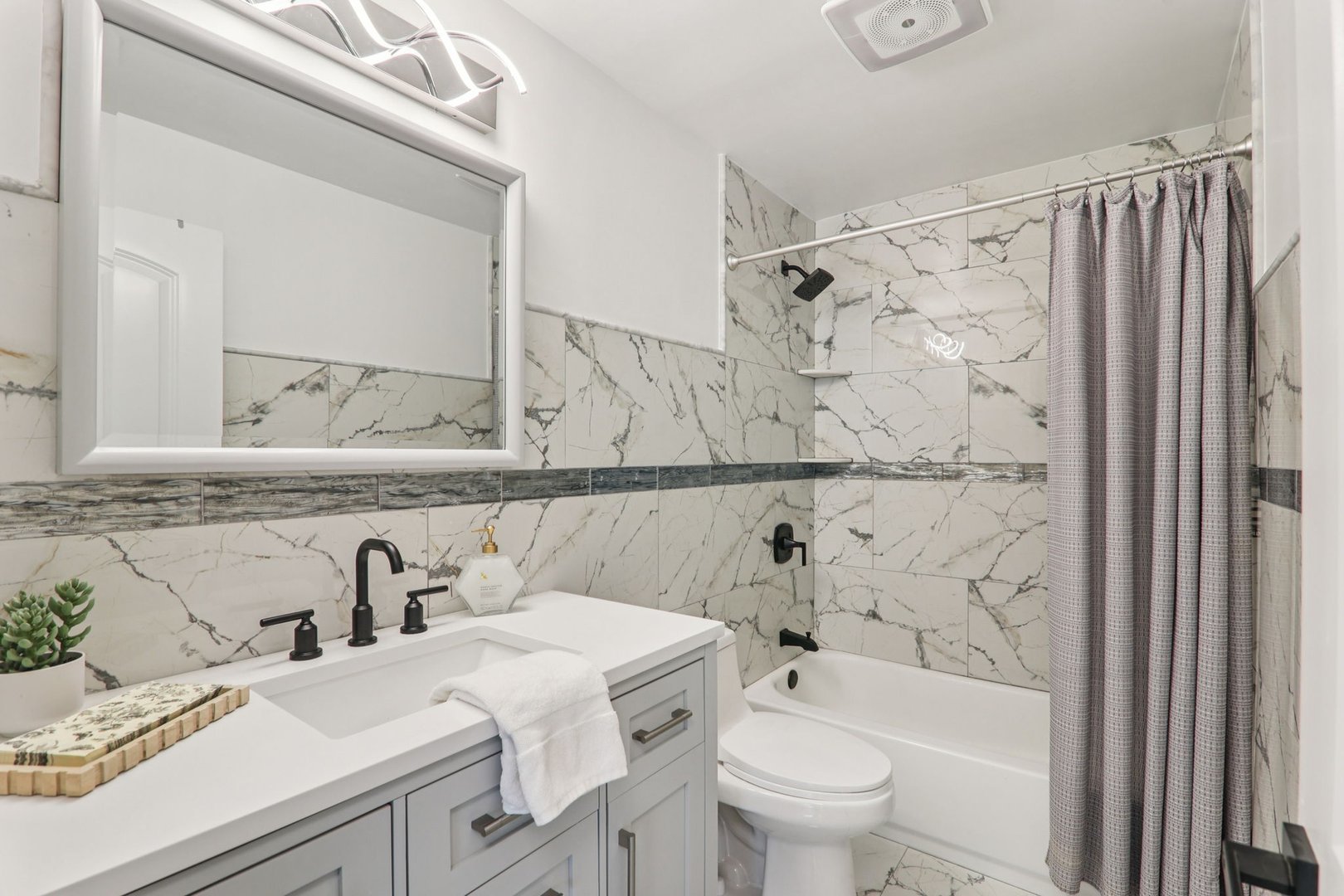 8650 Ferris Avenue, Unit 203 Morton Grove, IL 60053 - Photo 18 of 28