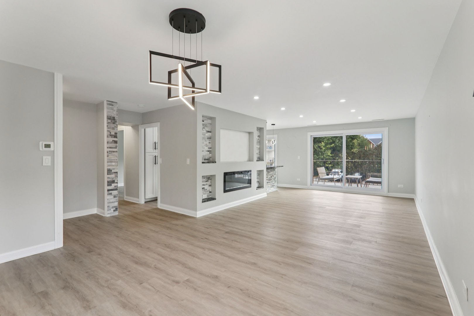 8650 Ferris Avenue, Unit 203 Morton Grove, IL 60053 - Photo 6 of 28