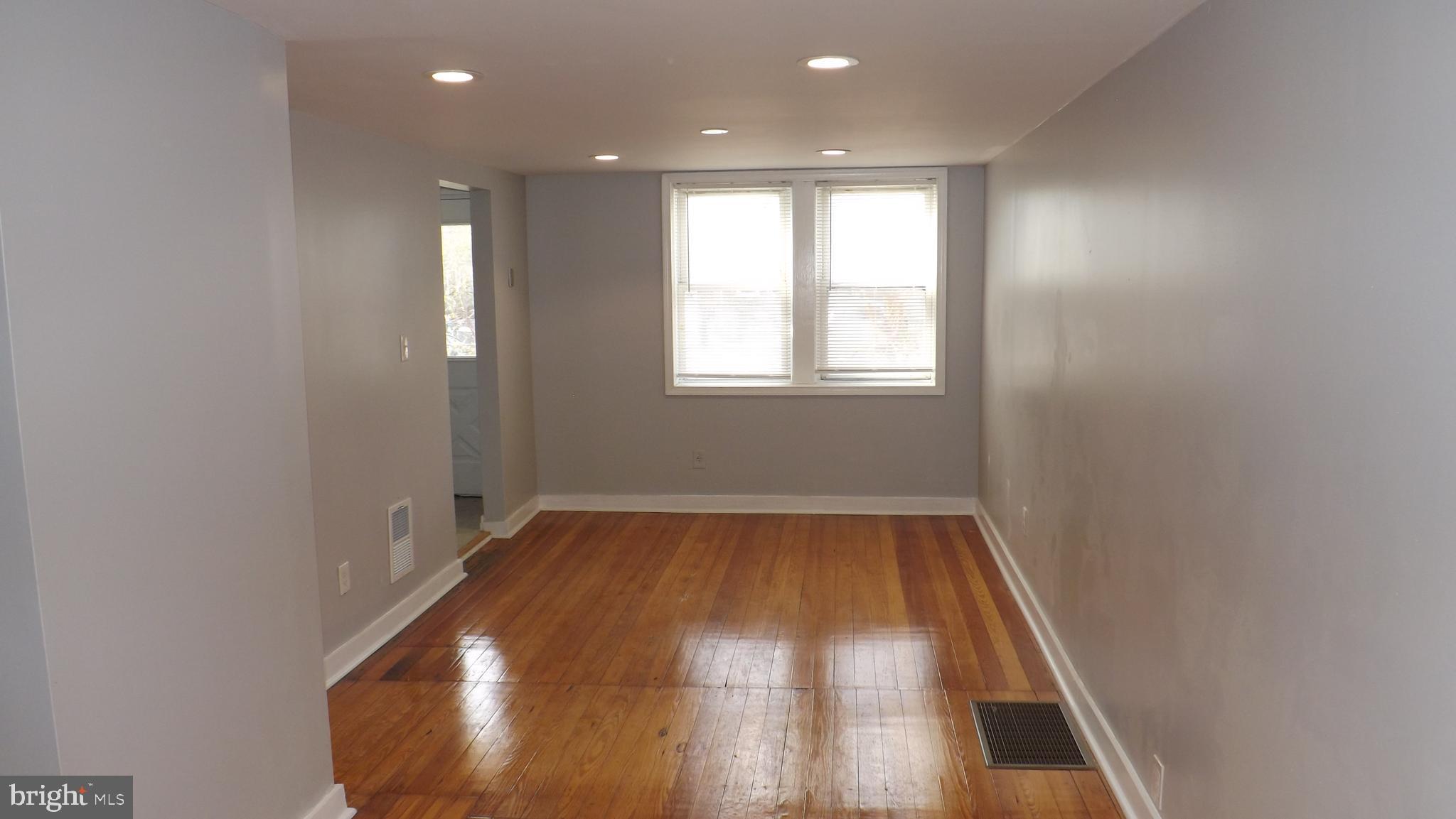 3085 South Congress Road Camden, NJ 08104 - Photo 11 of 22
