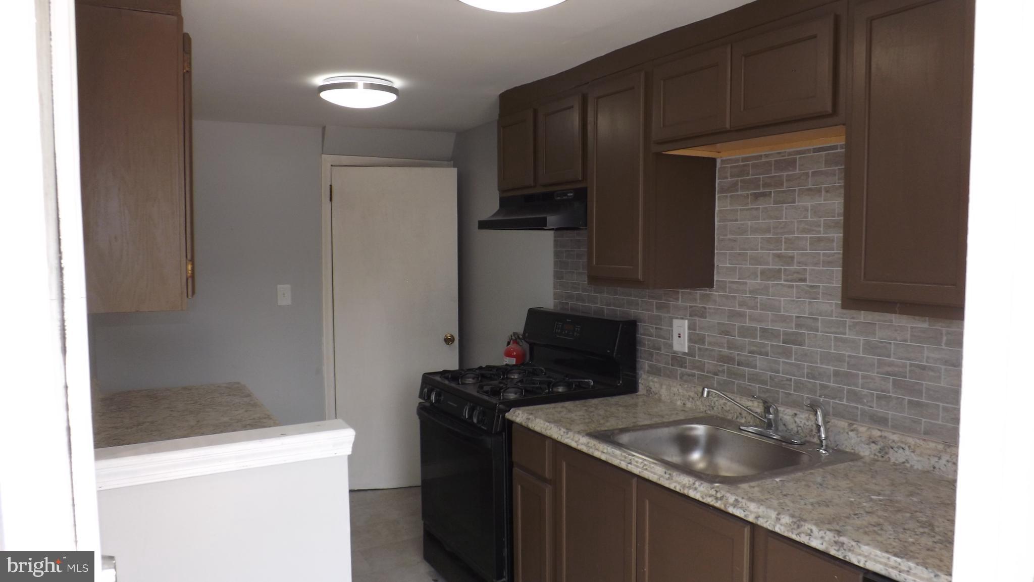 3085 South Congress Road Camden, NJ 08104 - Photo 7 of 22