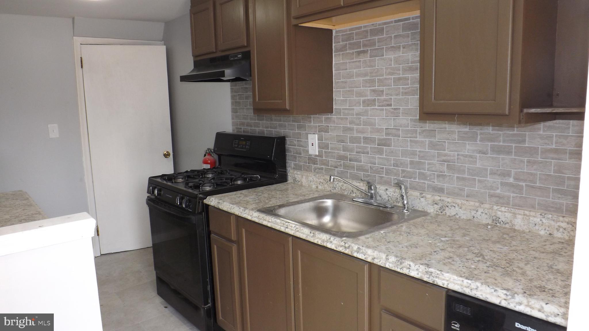 3085 South Congress Road Camden, NJ 08104 - Photo 10 of 22