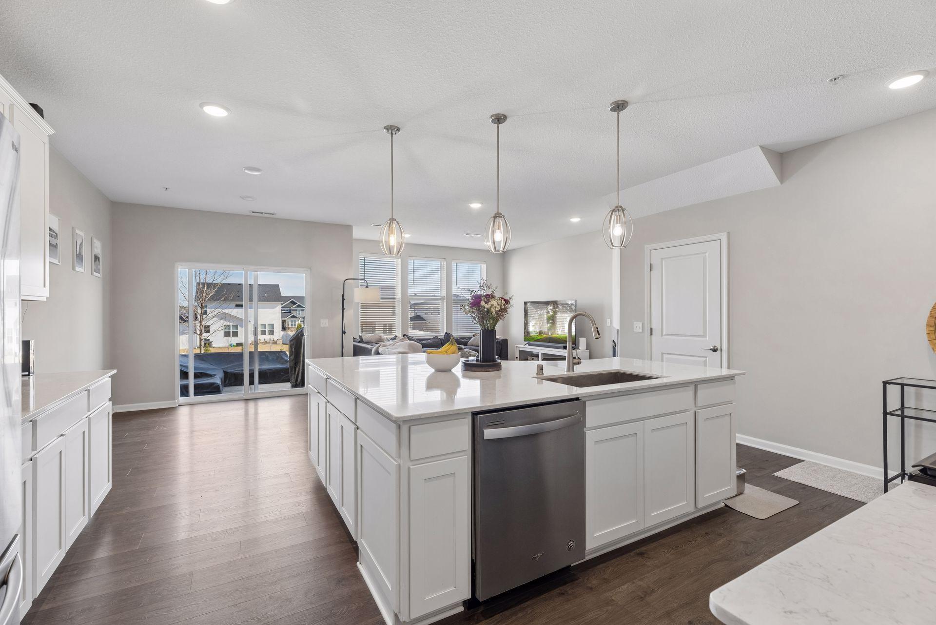 11335 Brookview Road Woodbury, MN 55129 - Photo 11 of 34