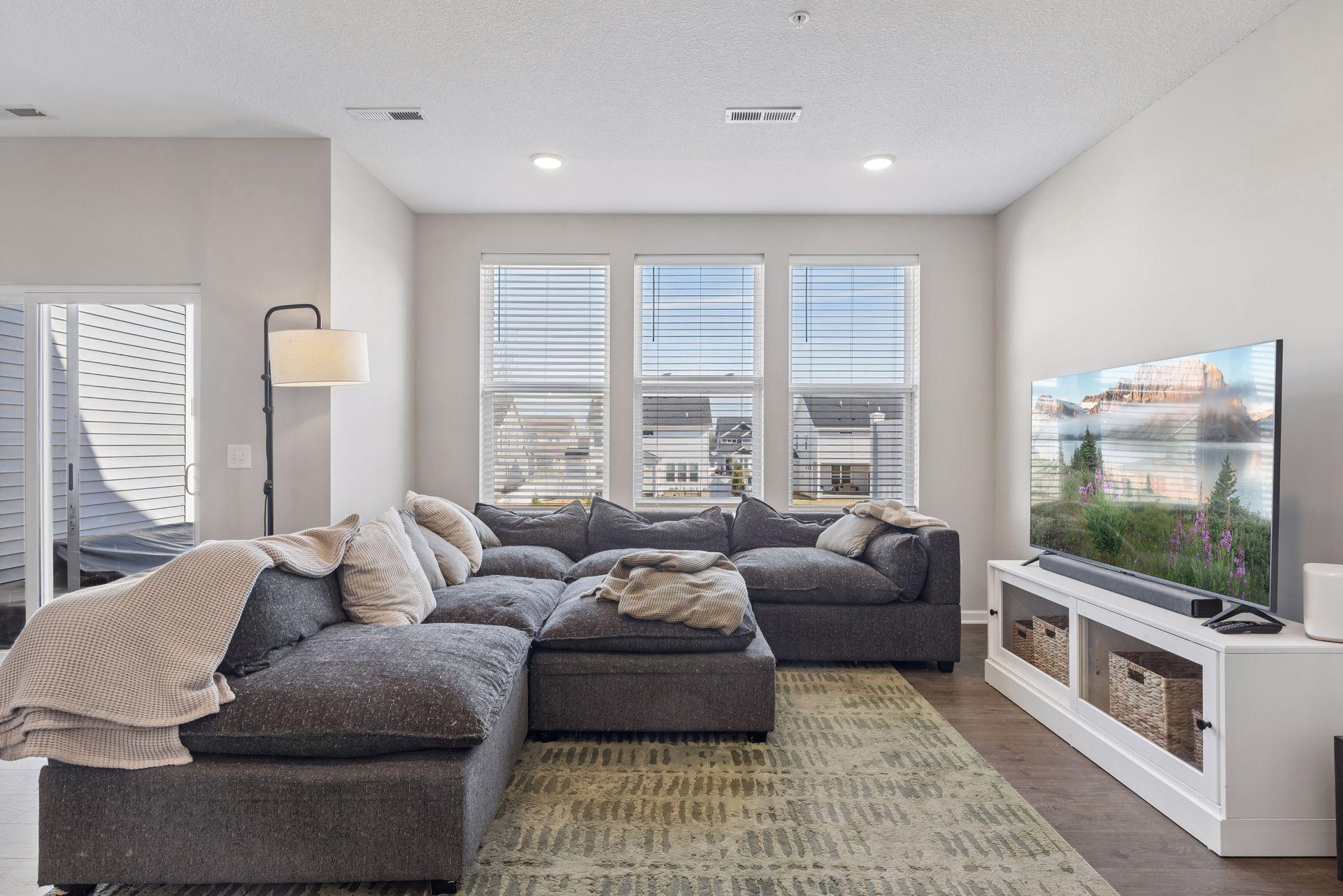 11335 Brookview Road Woodbury, MN 55129 - Photo 15 of 34