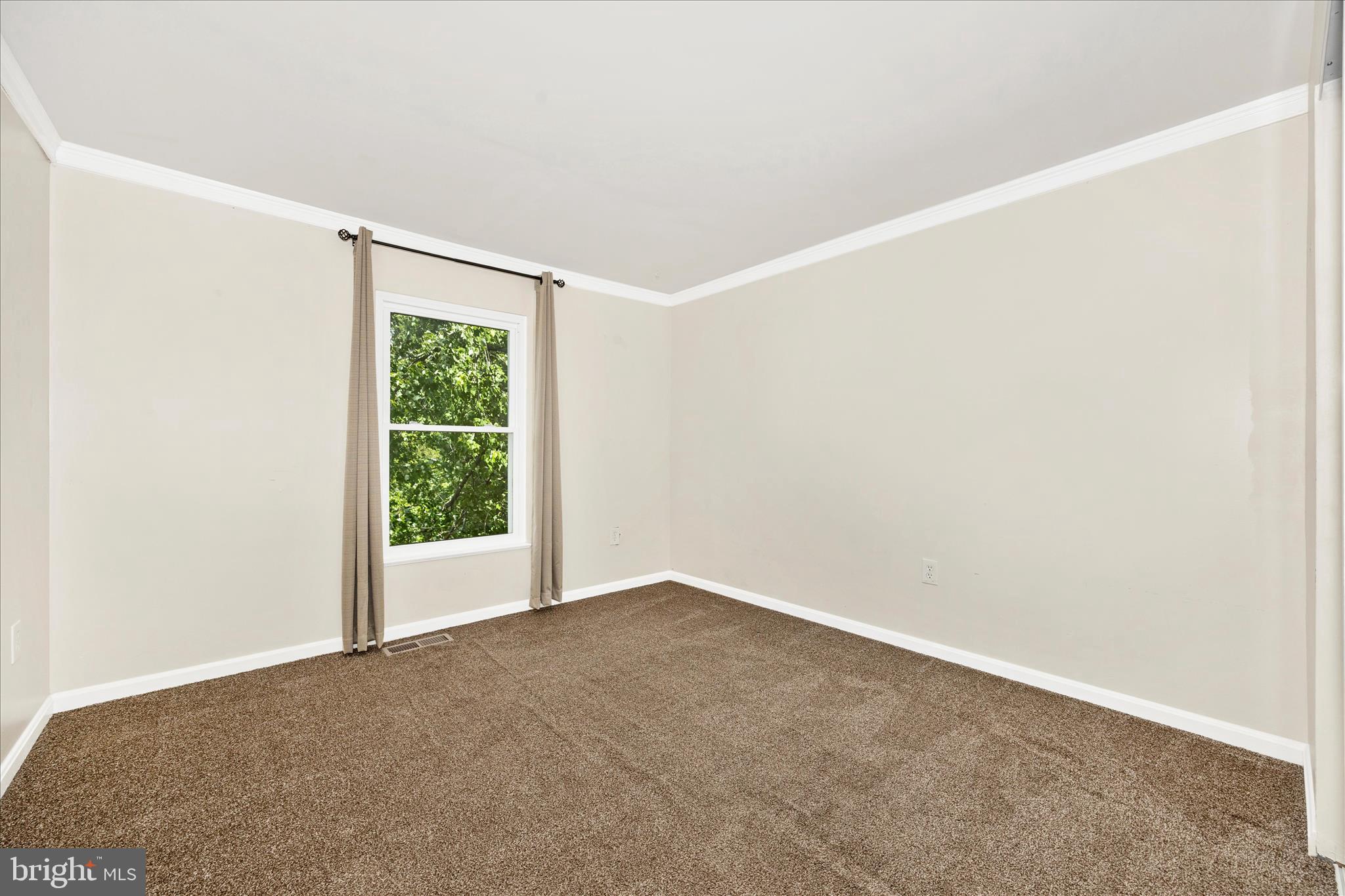 1667 Colonial Way Frederick, MD 21702 - Photo 20 of 36 OLIA7406