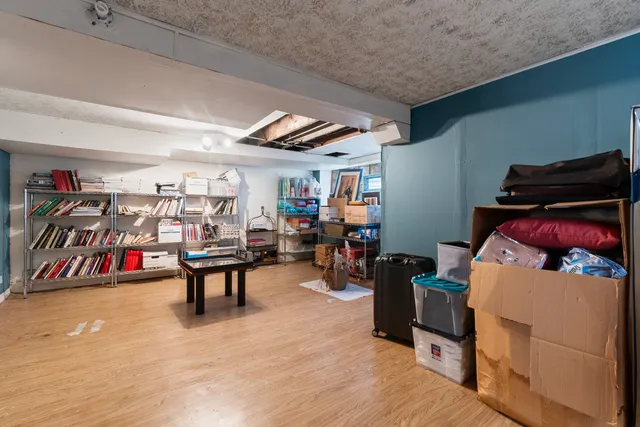 $349,900 | 3825 Kenilworth Avenue, Berwyn, IL 60402