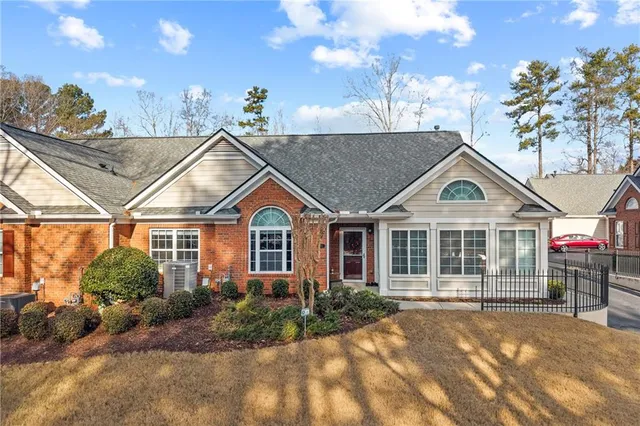 $2,000 | 1535 Duluth Highway, Unit 103, Lawrenceville, GA 30043