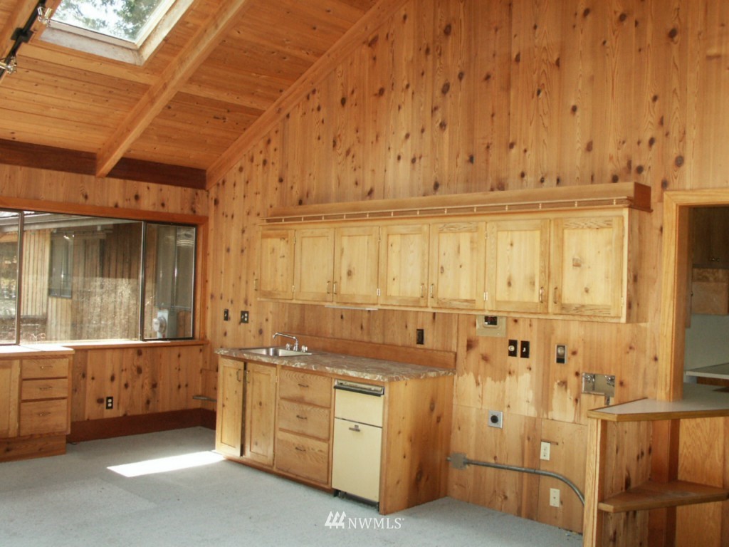 394 Shallow Shore Road Bellingham, WA 98229 - Photo 8 of 15 Gallery Image 8