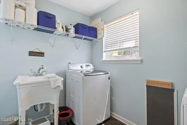 $3,600 | 3523 America Avenue, Jacksonville Beach, FL 32250