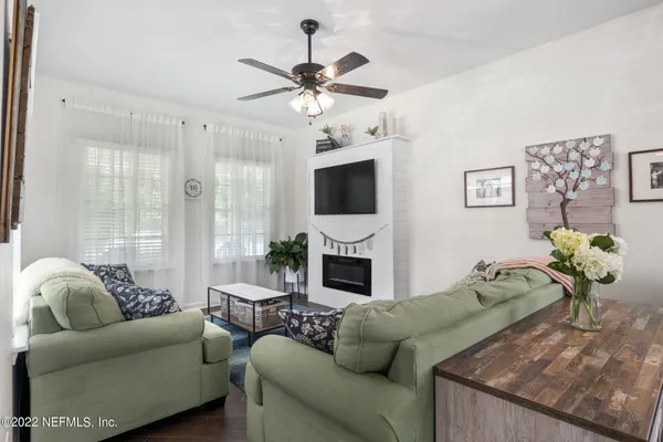 $3,600 | 3523 America Avenue, Jacksonville Beach, FL 32250